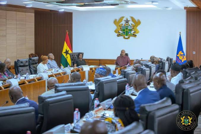 Cabinet Orders Draft of State Assets Protection Bill as Mahama Unveils New Anti-Corruption Plan