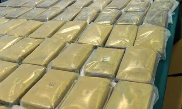 3 Remanded Over Alleged Smuggling of 869 Cocaine Slabs Hidden in Gari
