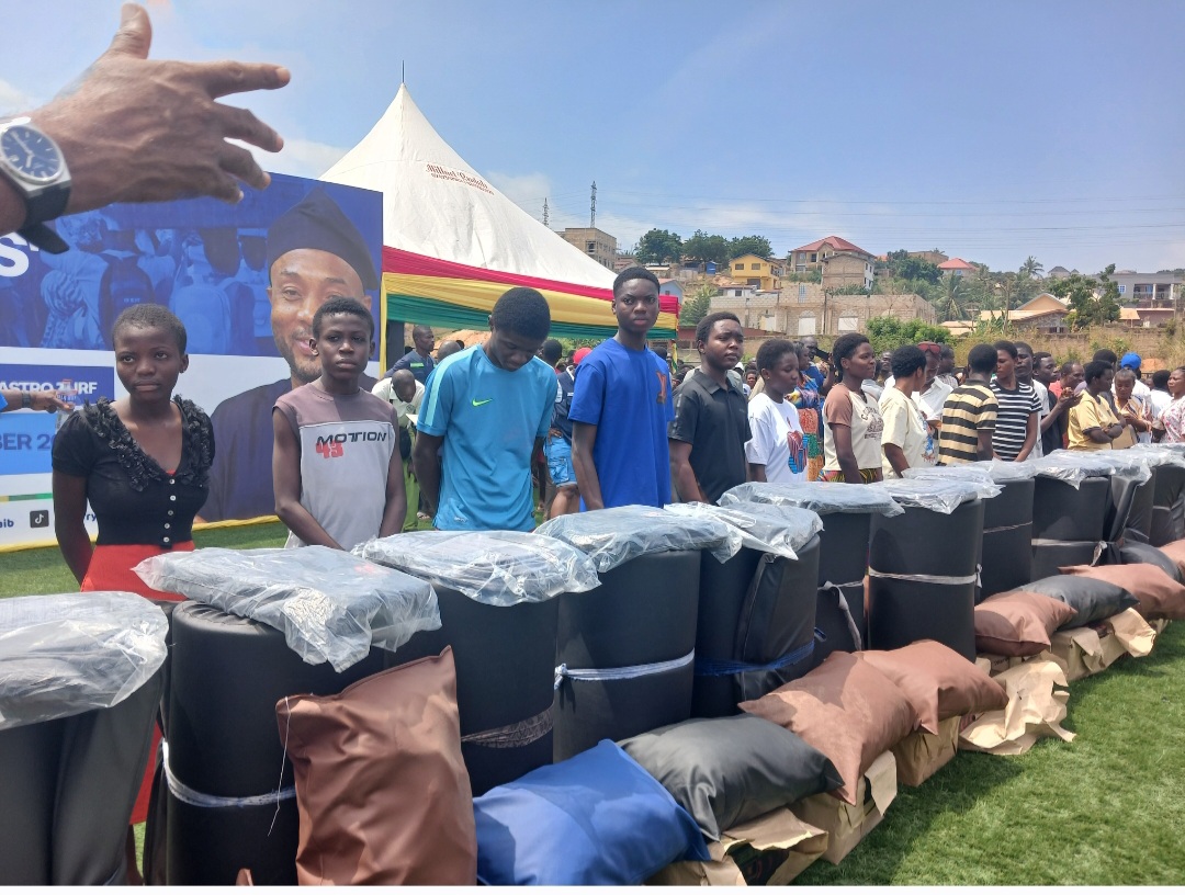 Weija Gbawe Municipal Education Director Commends MP's Freshers Fund as Over 1,700 SHS Entrants Receive Support