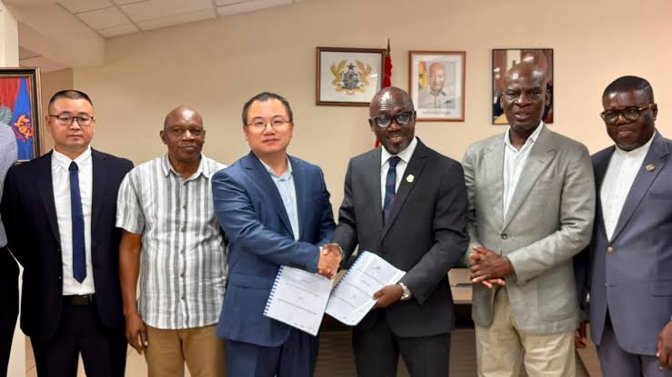 UCC To Construct 28 Residential Blocks Under $500m Accommodation Project - Education Minister