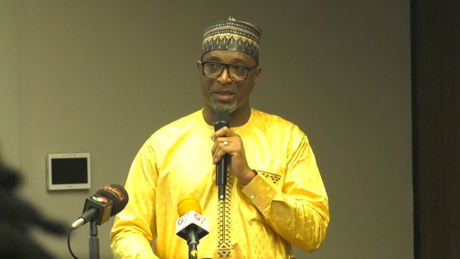 Don't Leave Security Solely To Police - Interior Minister Tells MMDCEs