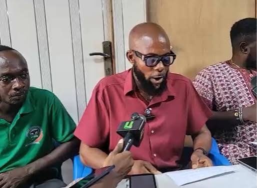 Transport Unions Give Government One Week to Clear Traders from Bus Stops