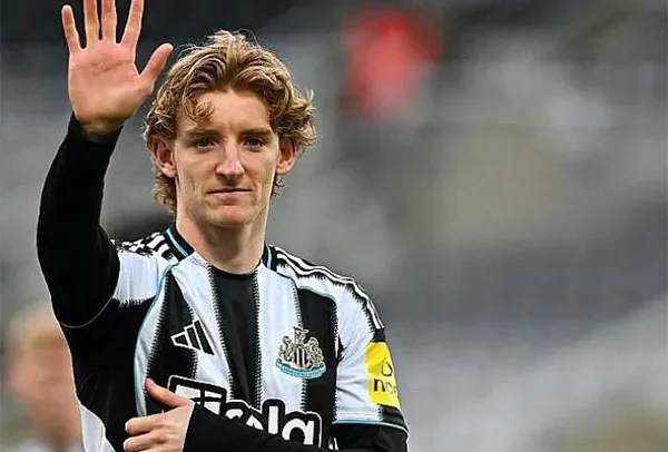 Barcelona Agree £69m Deal For Newcastle Forward Anthony Gordon
