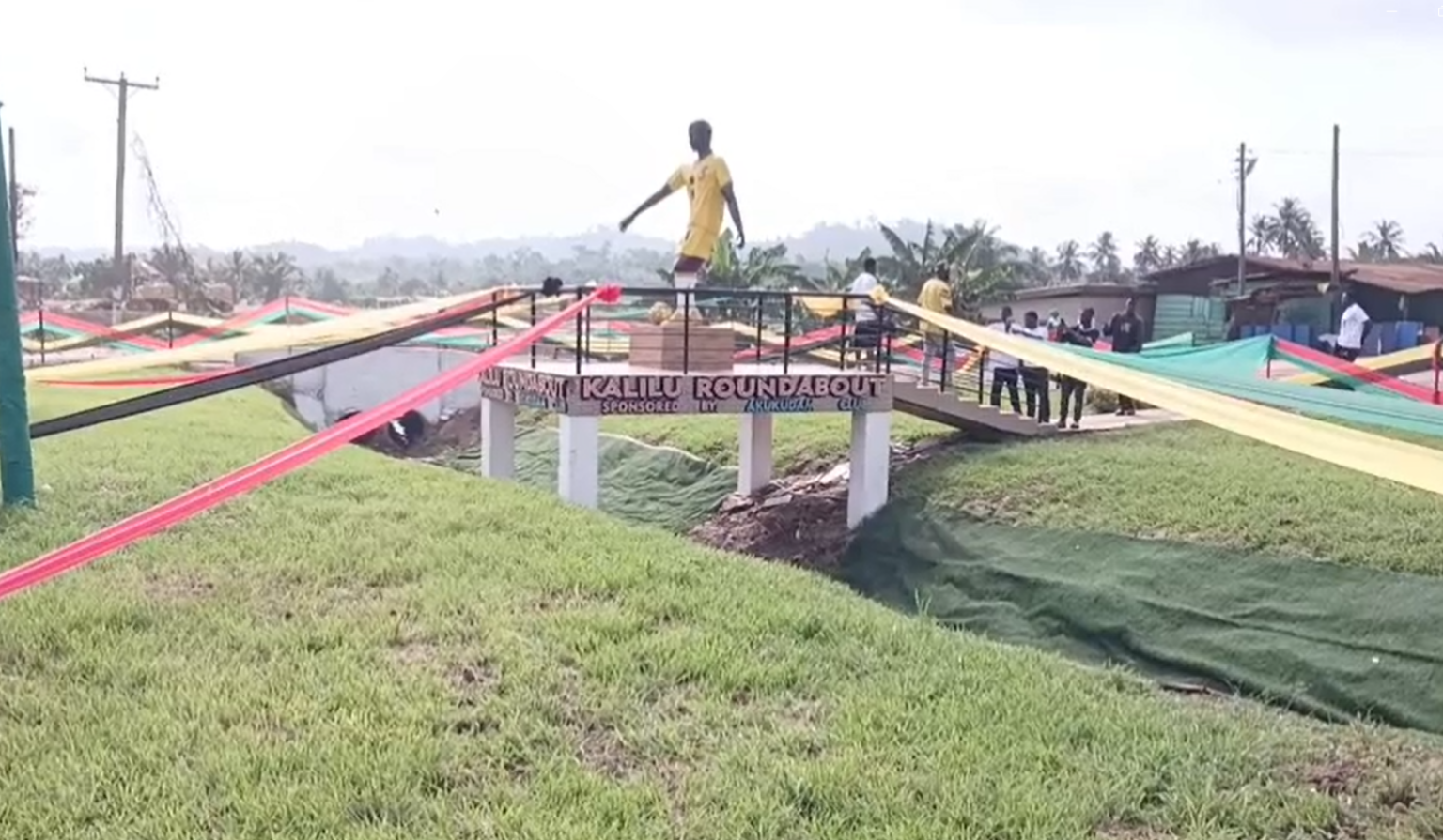 Kalilu Dramani Honoured with Statue and Roundabout in Dunkwa-on-Offin
